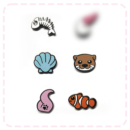 Mini pins collection : Otter theme